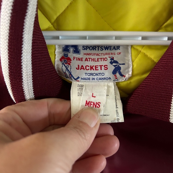 Men's Vintage Avon Sportswear Snap Button Varsity Style Nylon Jacket - Picture 3 of 4